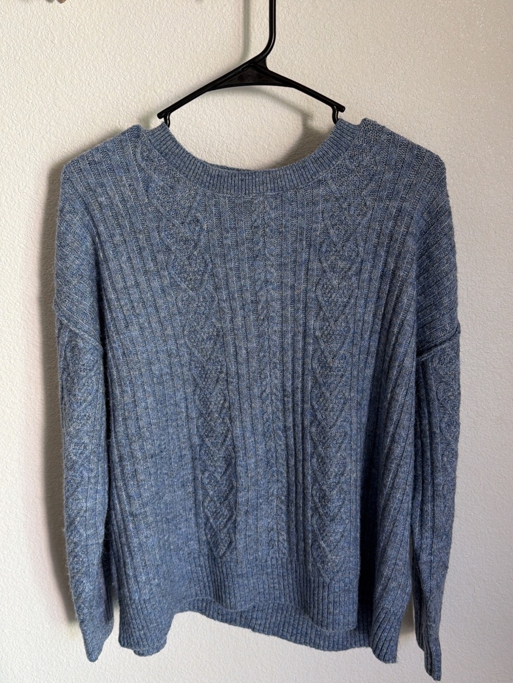 Legendary Outfitters Blue Cable Knit Crewneck Sweater - Women’s Medium